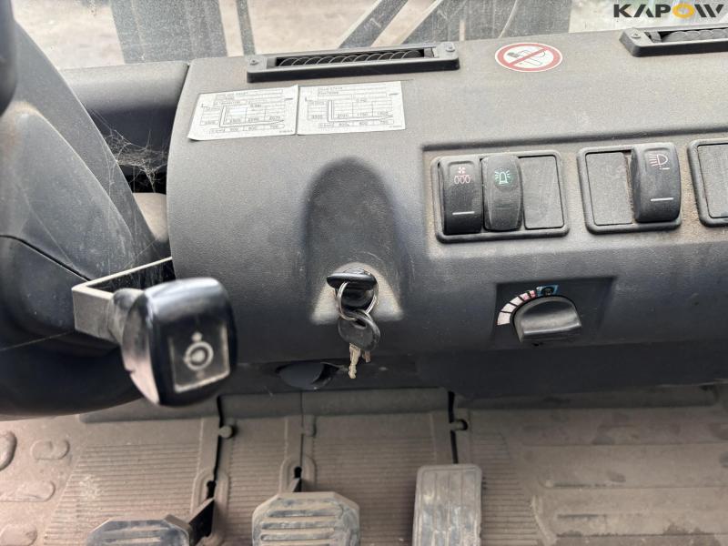 Jungheinrich 425 330ZT forklift diesel 45