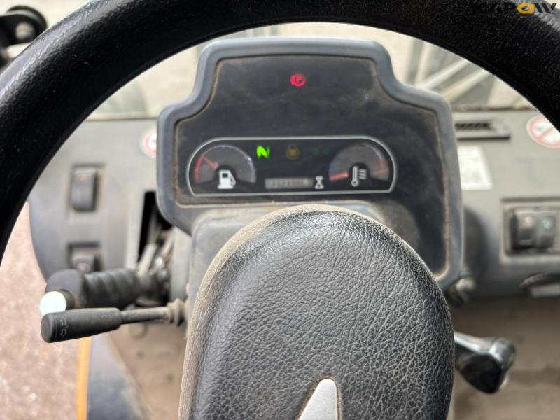 Jungheinrich 425 330ZT forklift diesel 46