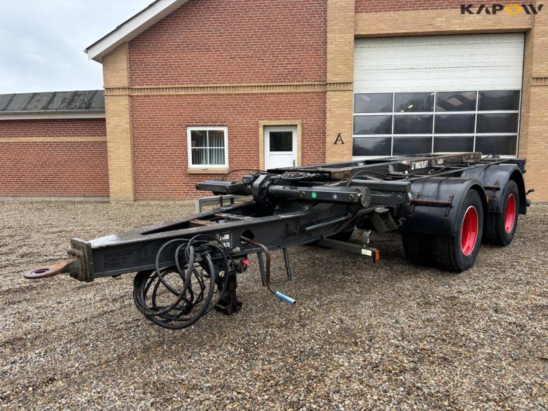 Trailer with multilift hooklift 1