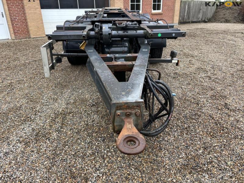 Trailer with multilift hooklift 10