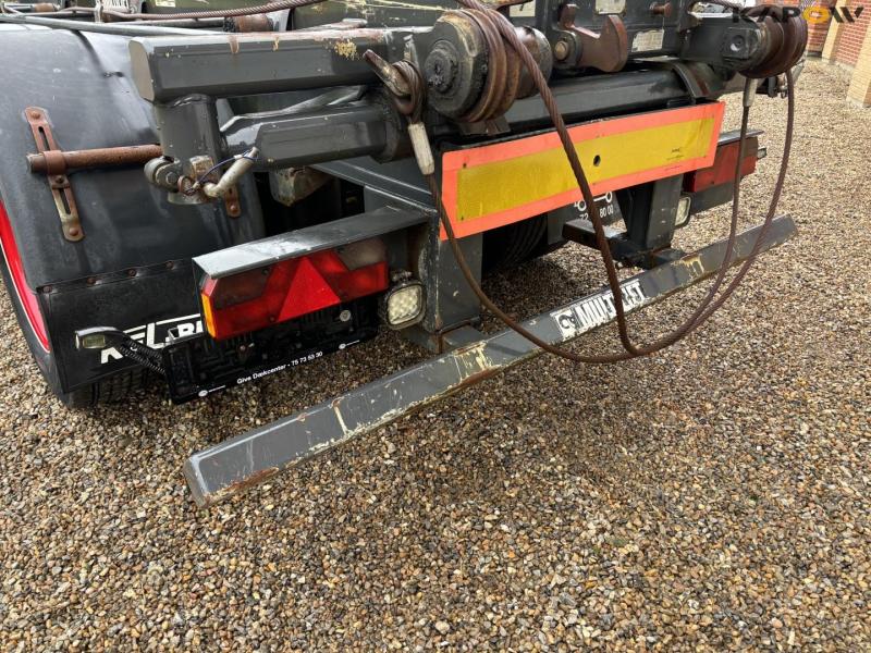 Trailer with multilift hooklift 31