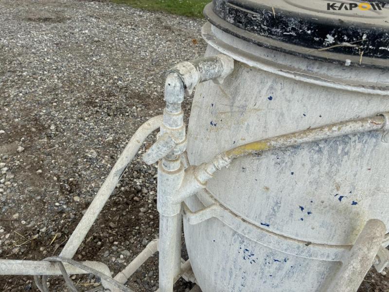 Lime sprayer 9