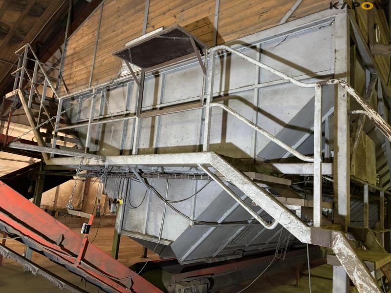 Potato drying silo 11