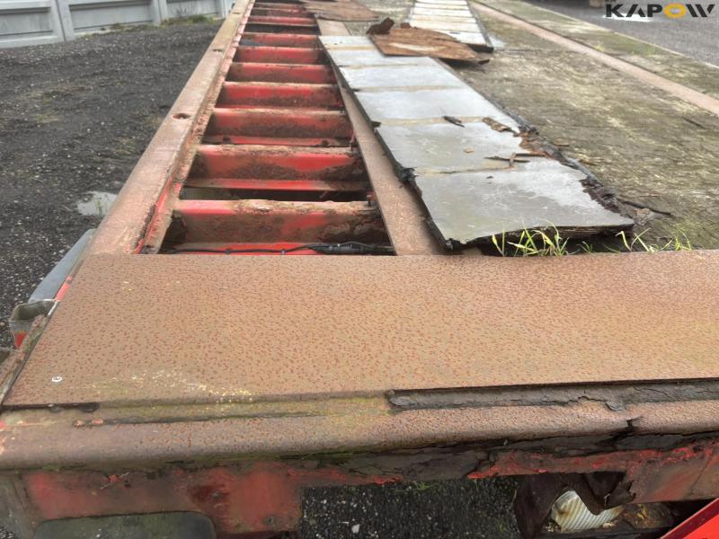 Kel-Berg flat/straw wagon 13.6 meters 82