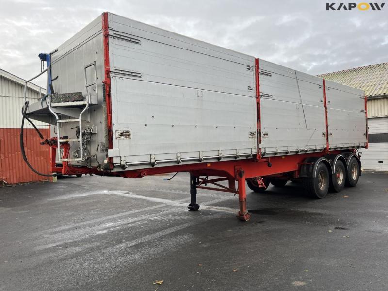 Kel-Berg tipper trailer with tarpaulin 1