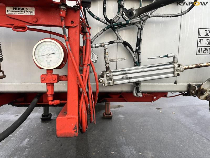 Kel-Berg tipper trailer with tarpaulin 22