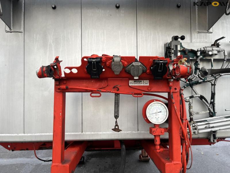 Kel-Berg tipper trailer with tarpaulin 23