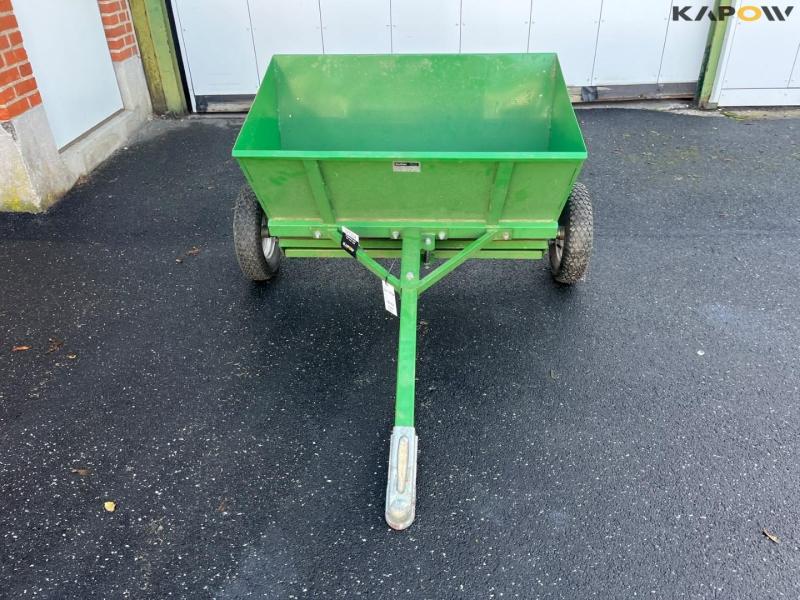 Kellfri sand spreader. 2