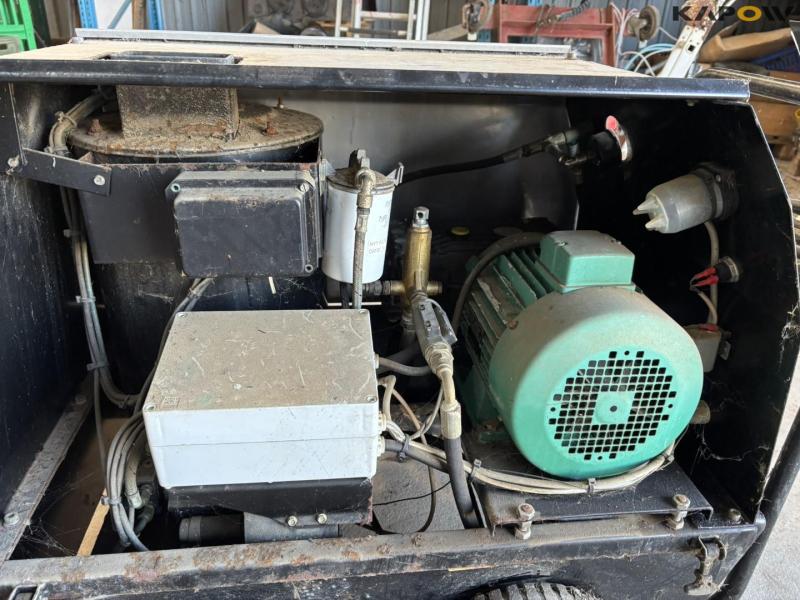 Kent hot water cleaner 13