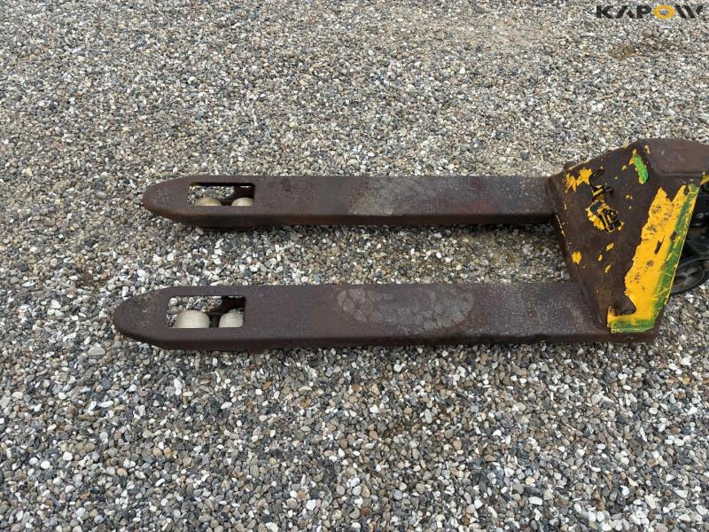KGK GS pallet truck 11