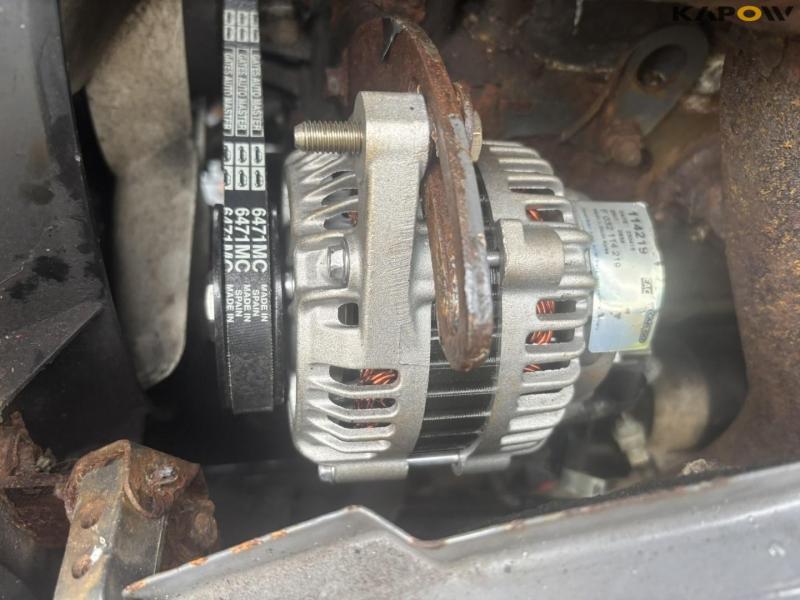 Kioti CK35 HST tractor 32