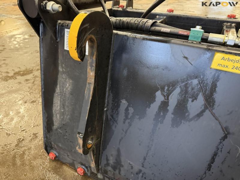 Kirk silo claw with Weiderman hitch 15