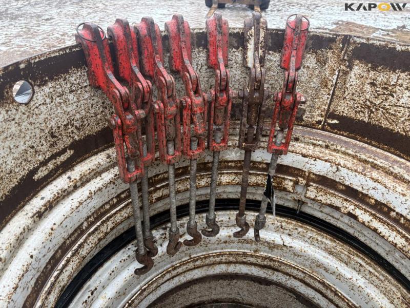 Kleber 18.4-R38 twin wheels 5