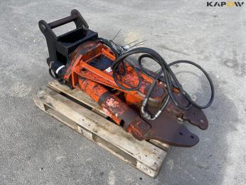 Mower for excavator with Hydrema switch