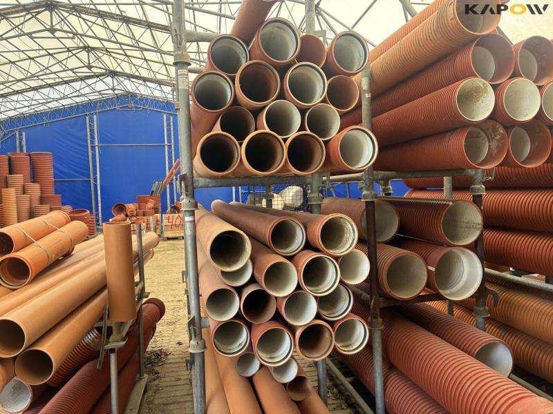 Sewer pipe 28