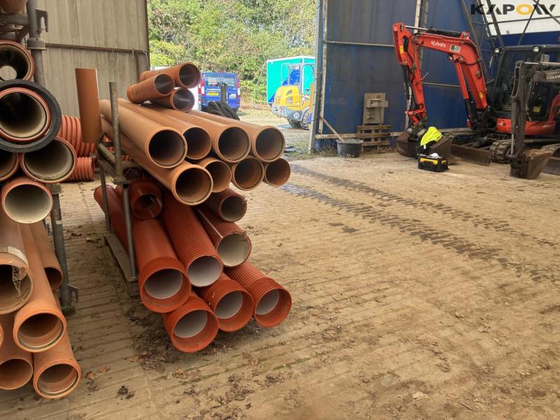 Sewer pipe 37