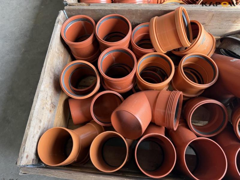Sewerage equipment 8