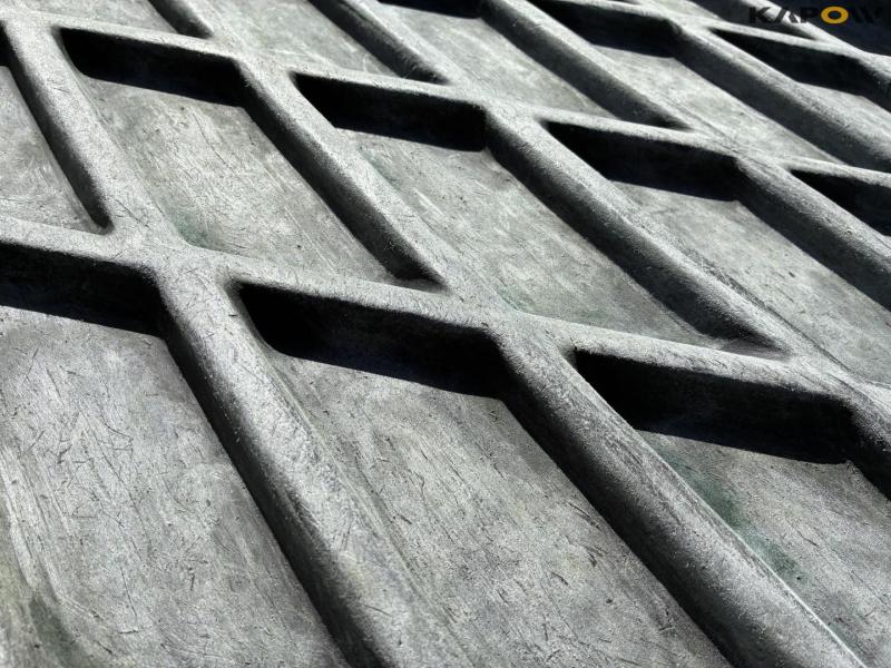 Hoof bath for cows 8