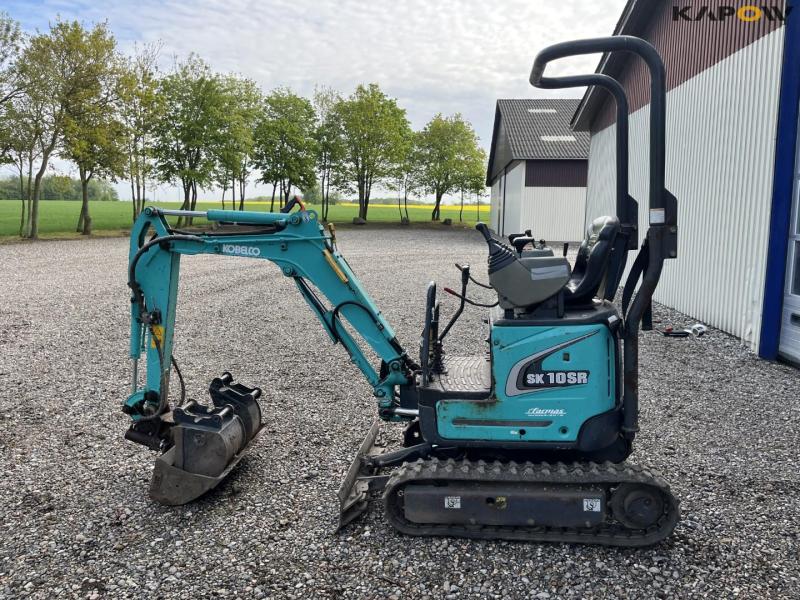 Kobelco SK10SR-2 mini excavator 8