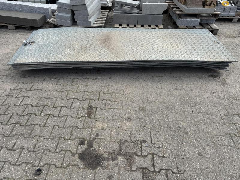 Running boards 13 pcs. 3