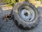 Complete wheels 380/85-R28 3