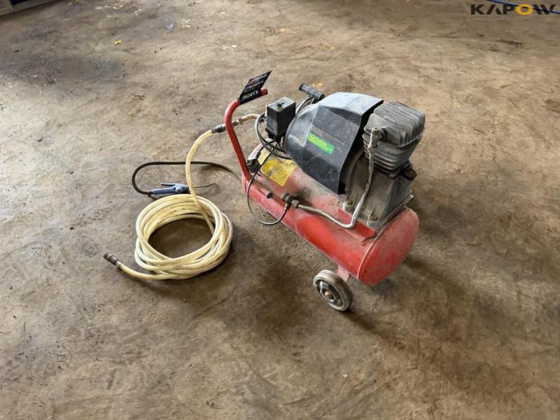 Compression tracks and cable reels 7