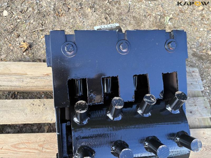 Compaction wheel with S30/150 hitch 9