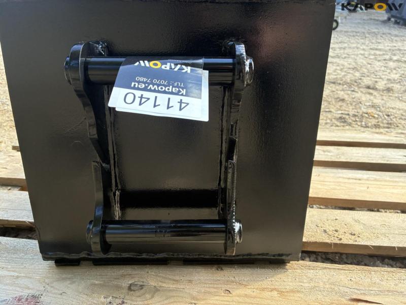 Compaction wheel with S30/150 hitch 12