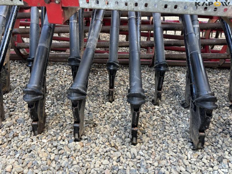 Kongskilde Demeter Classic 4000A seed drill 27