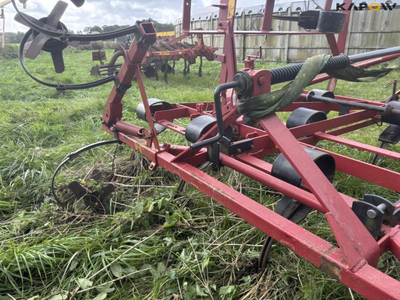 Kongskilde Vibroflex 17-tooth stubble harrow 31