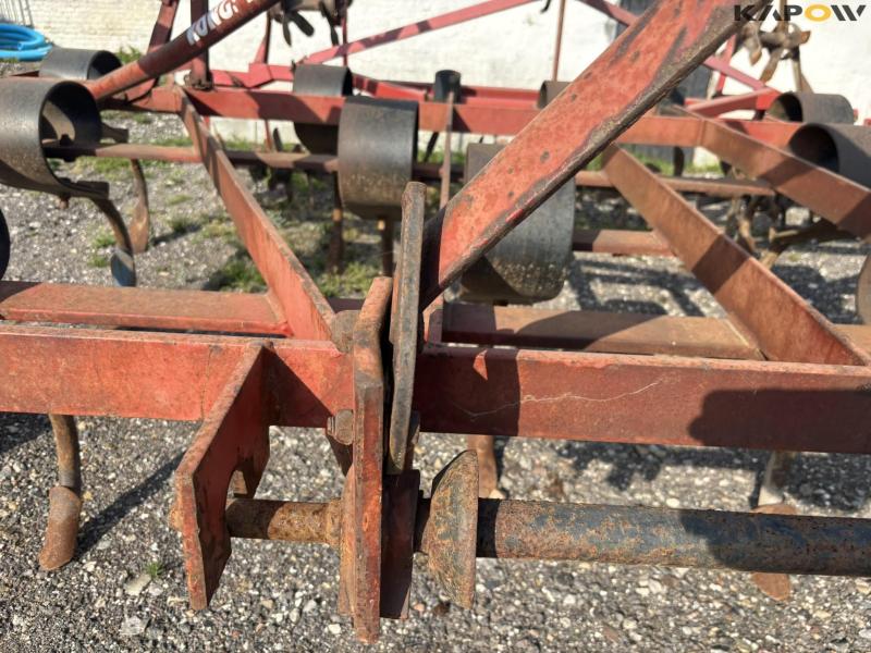 Kongskilde Vibroflex 17 TDS. with spades roller after harrow 18