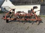 Kongskilde Vibroflex 17 TDS. with spades roller after harrow 2