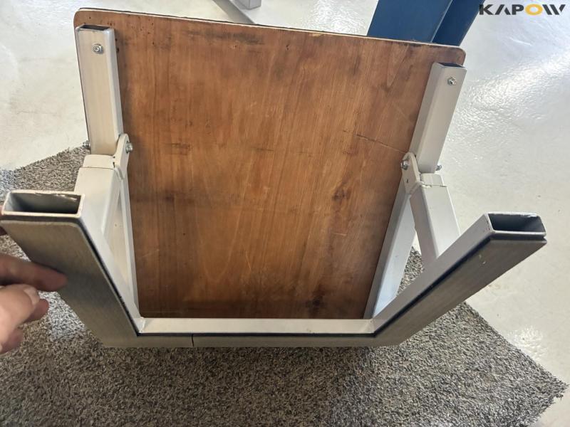 Office/Warehouse equipment 17
