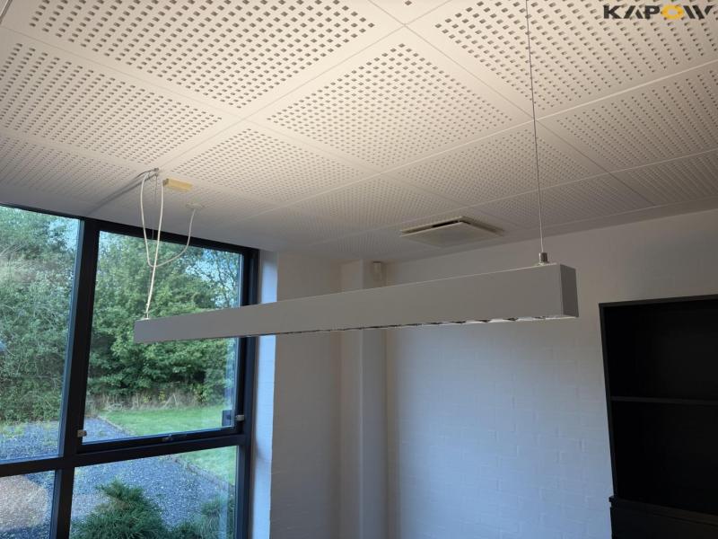 Office furniture 20