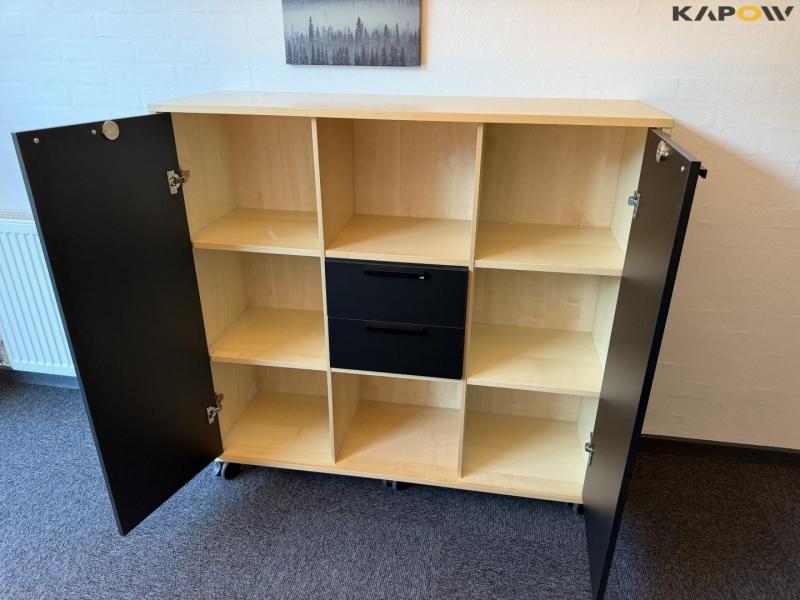 Office furniture 3