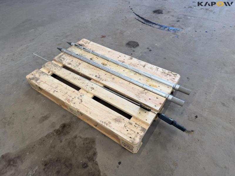 Grain temperature gauge and grain testing rod 1