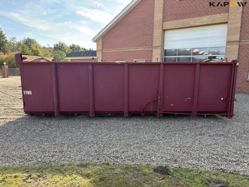 Hook/wire container 8