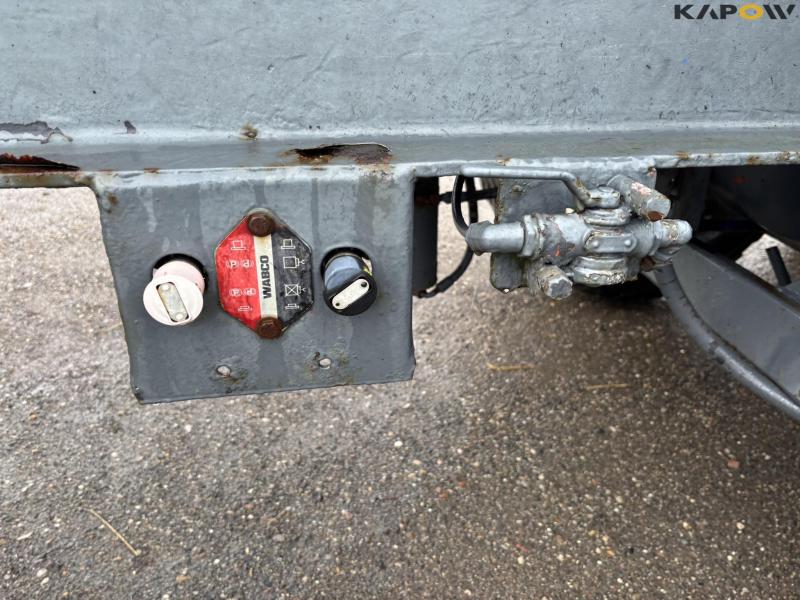 Hooklift truck 3 axles 53
