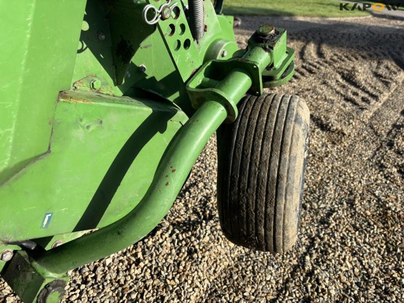 Krone Big Pack 1290 Big Ball Presses 27