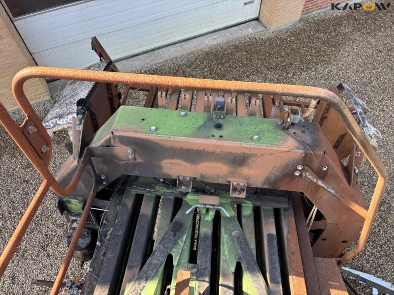 Krone Big Pack 1290 Big Ball Presses 91