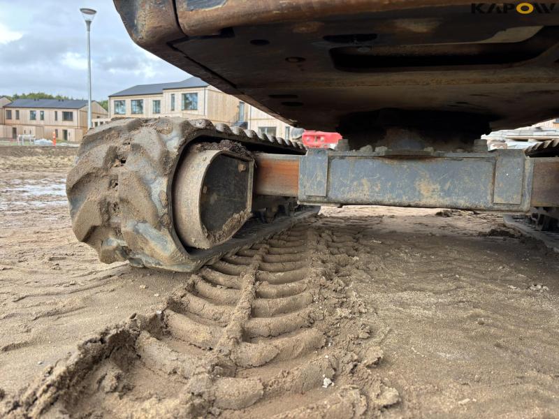 Kubota KX019-4 mini excavator 34
