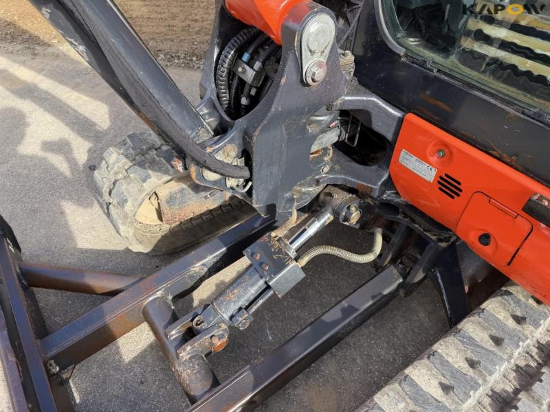 Kubota KX042-4 mini excavator 24