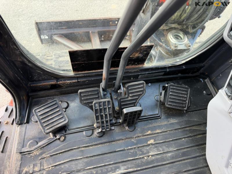 Kubota KX042-4 mini excavator 41
