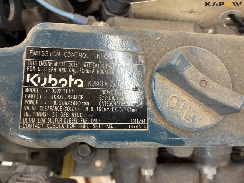 Kubota engine with cooler and hydraulic pump 9