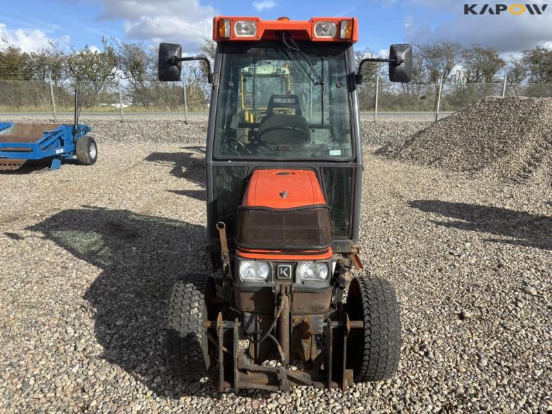 Kubota ST-30 C compact tractor 2
