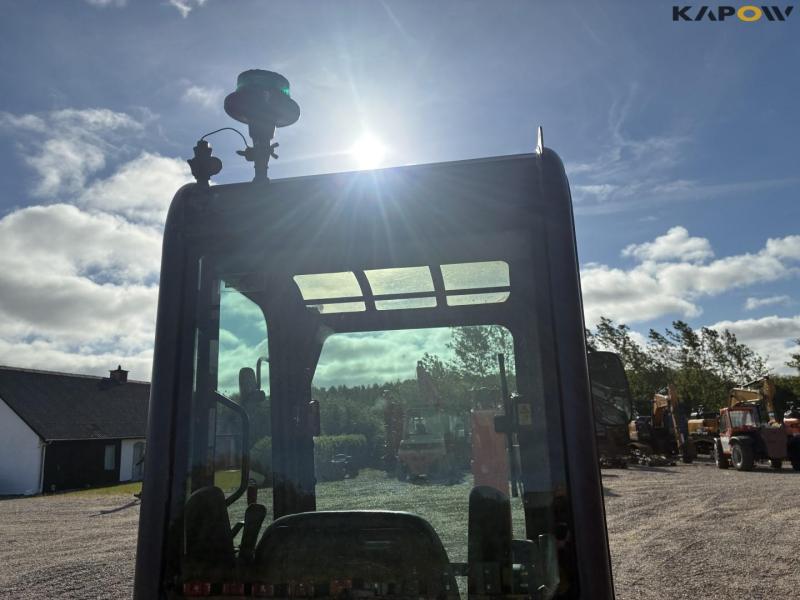 Kubota U27-4 mini excavator with grader bucket 39