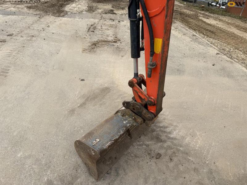 Kubota U27-4 mini excavator with grader bucket 12