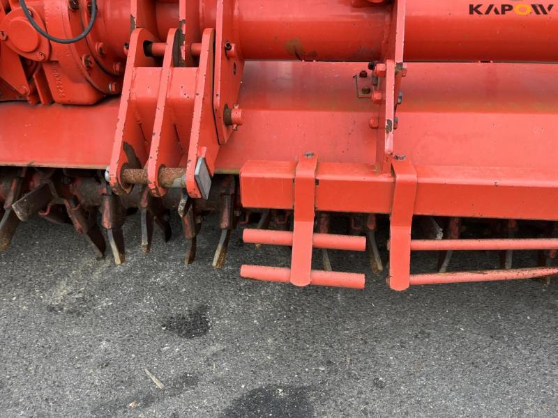 Kuhn EL201H-400 cultivator 11