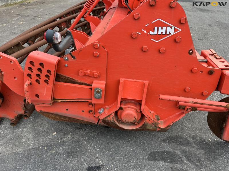 Kuhn EL201H-400 cultivator 18