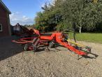 Kuhn GA 7822 rotary rake 3